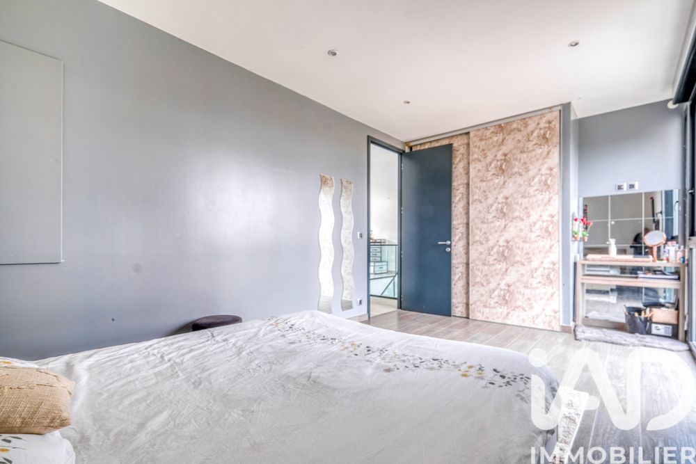 � vendre  Villa Villevaud� (77410)