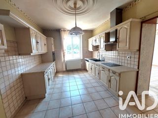  Maison � vendre 10 pi�ces 205 m�