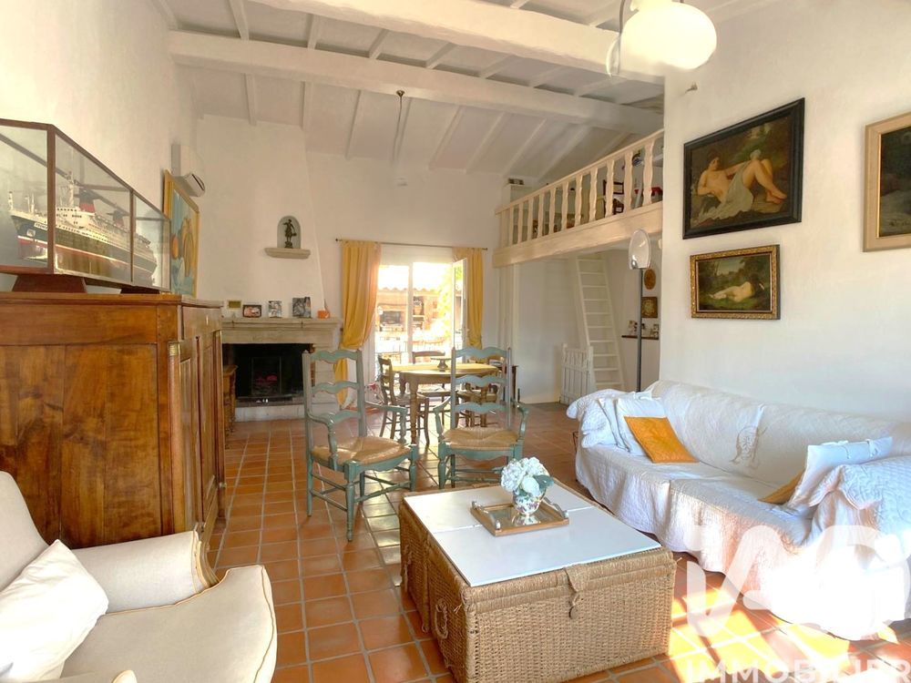 � vendre  Maison Mandelieu-la-Napoule (06210)