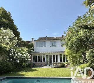  Maison � vendre 8 pi�ces 215 m�