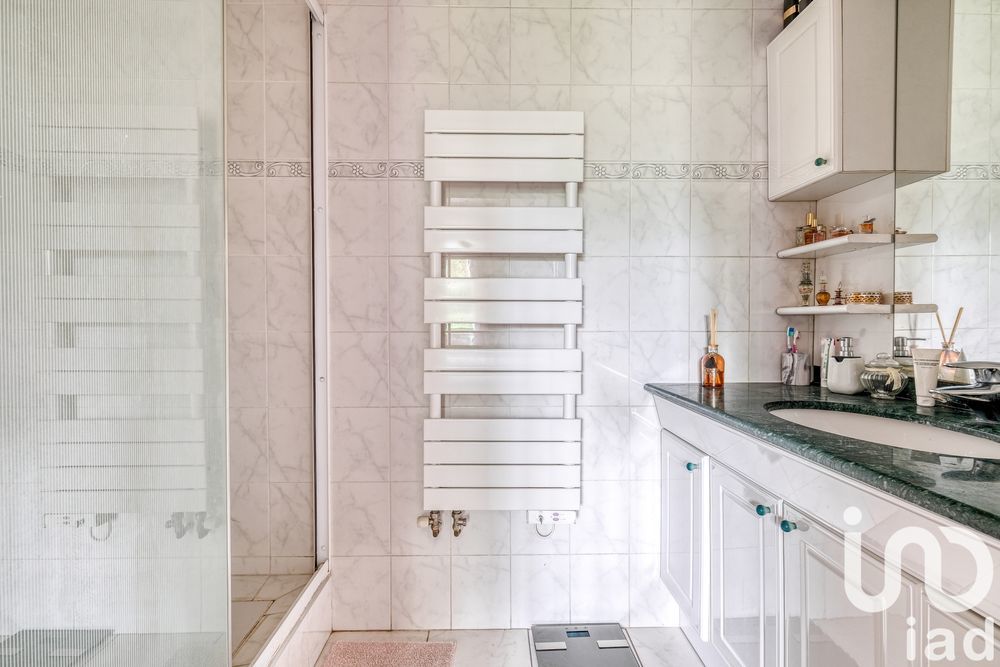 � vendre  Villa Montfermeil (93370)