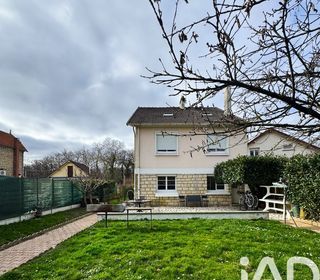  Maison � vendre 9 pi�ces 200 m�