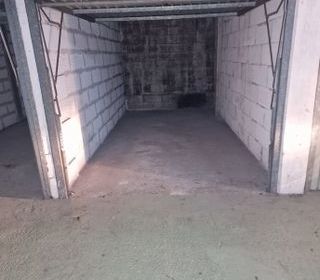  Parking / Garage � vendre 12 m�