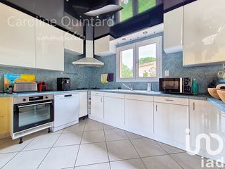  Maison � vendre 6 pi�ces 196 m�