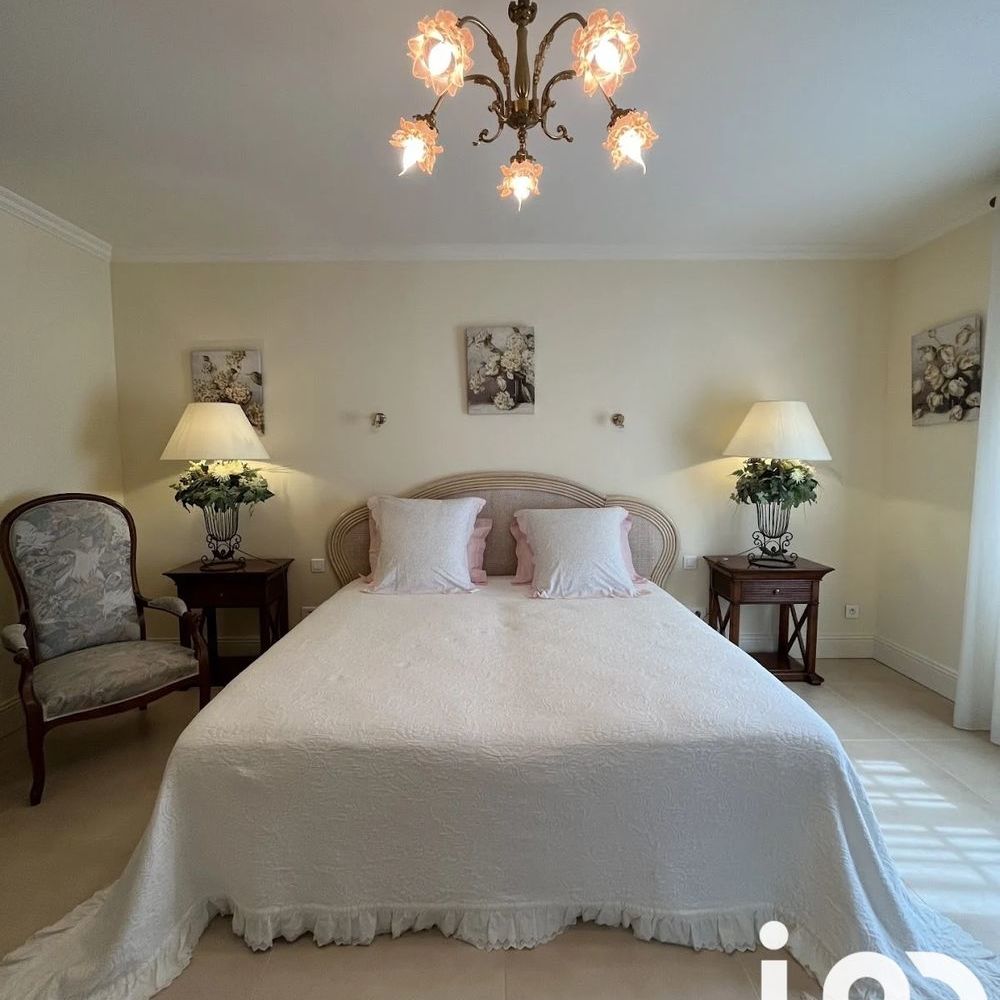 � vendre  Maison Marcillac-Saint-Quentin (24200)