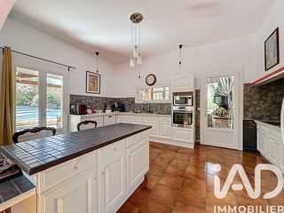  Maison � vendre 6 pi�ces 250 m�