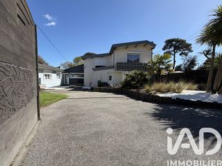  Maison � vendre 9 pi�ces 219 m�