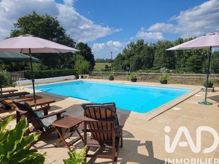  Maison � vendre 10 pi�ces 366 m�