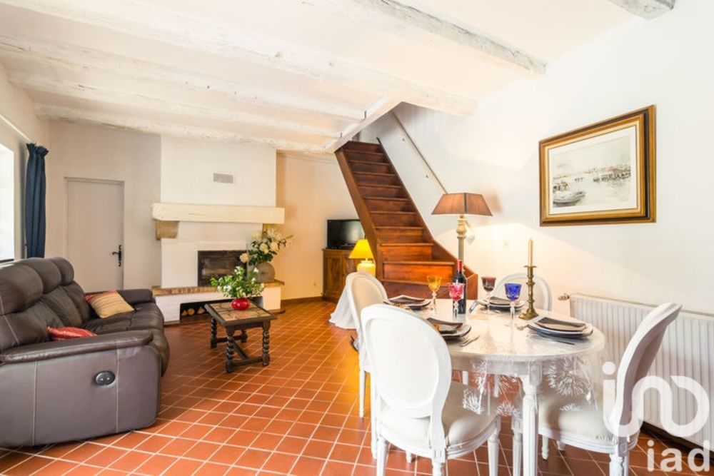 � vendre  Maison Mazeyrolles (24550)