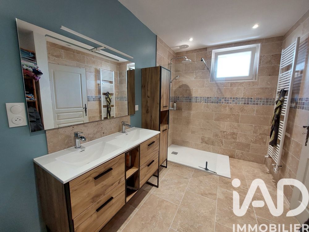 � vendre  Maison Bonneville-et-Saint-Avit-de-Fumadi�res (24230)