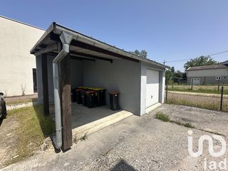  Immeuble � vendre 401 m�