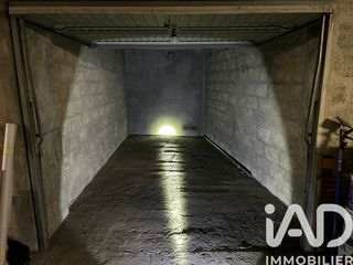  Parking / Garage � vendre 12 m�