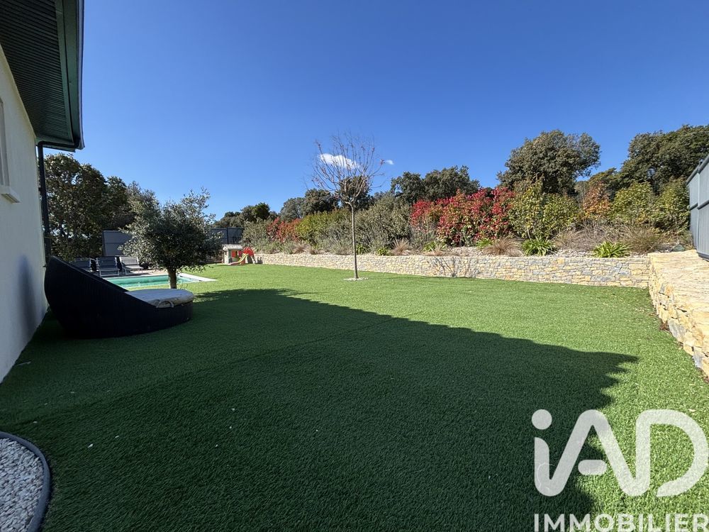 � vendre  Villa Nimes (30900)