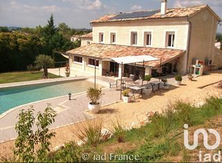  Maison � vendre 9 pi�ces 230 m�