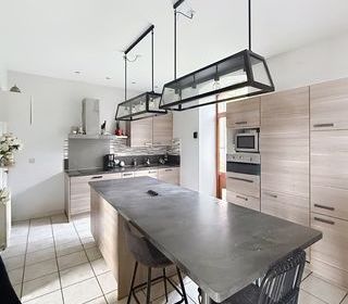  Maison � vendre 6 pi�ces 160 m�