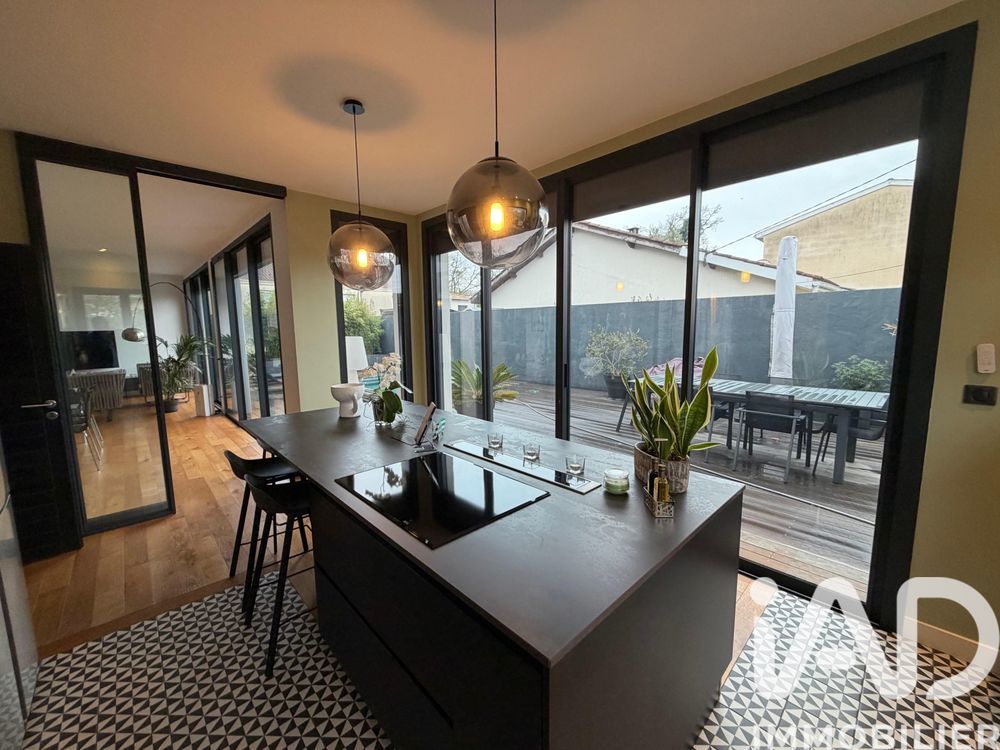 � vendre  Villa M�rignac (33700)