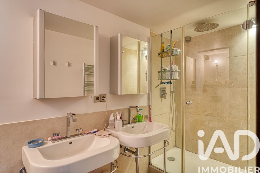 � vendre  Appartement Courbevoie (92400)