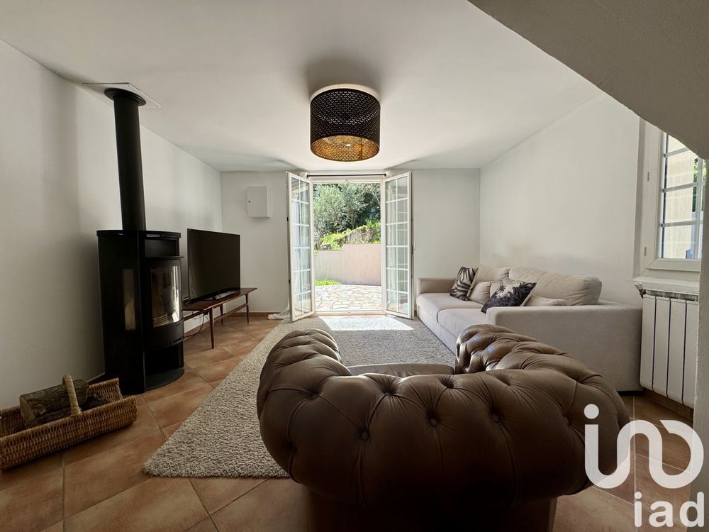 � vendre  Maison Le Revest-les-Eaux (83200)