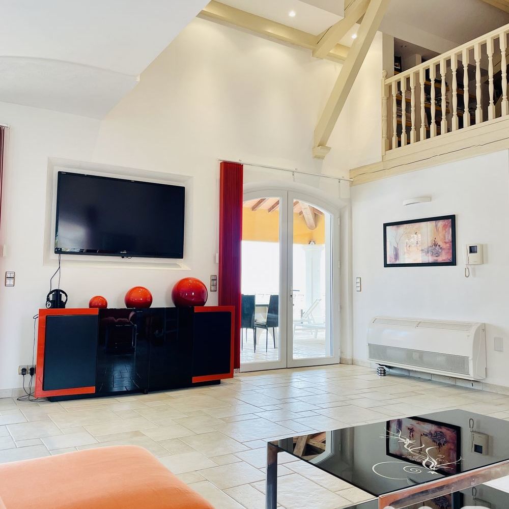 � vendre  Maison Saint-Rapha�l (83700)