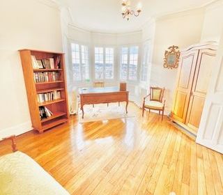  Villa � vendre 9 pi�ces 250 m�