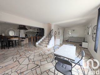  Maison � vendre 6 pi�ces 185 m�