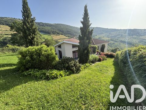   Vente Maison traditionnelle 5 pi�ces Maison - 5 pi�ce(s) - 135 m�