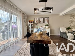  Maison � vendre 10 pi�ces 215 m�