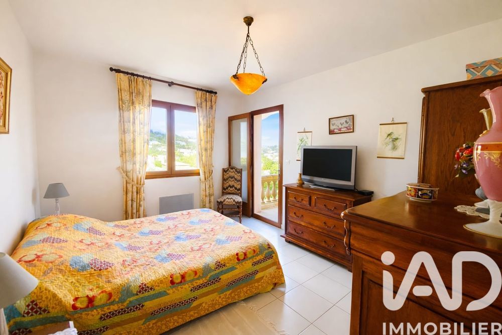 � vendre  Maison Les Issambres (83380)