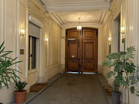   Vente Studio 1 pi�ce Appartement - 1 pi�ce(s) - 11 m�