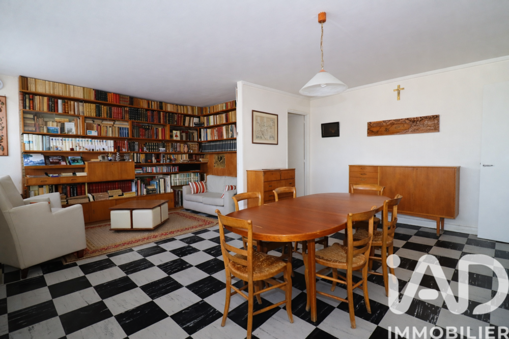 � vendre  Appartement Issy-les-Moulineaux (92130)