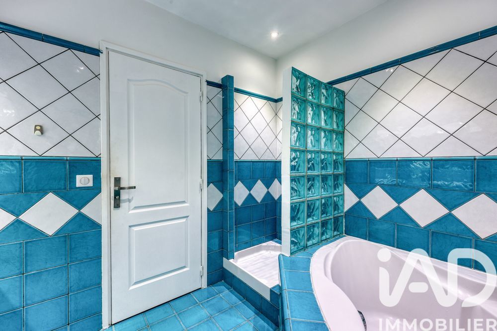 � vendre  Maison Toulon (83200)