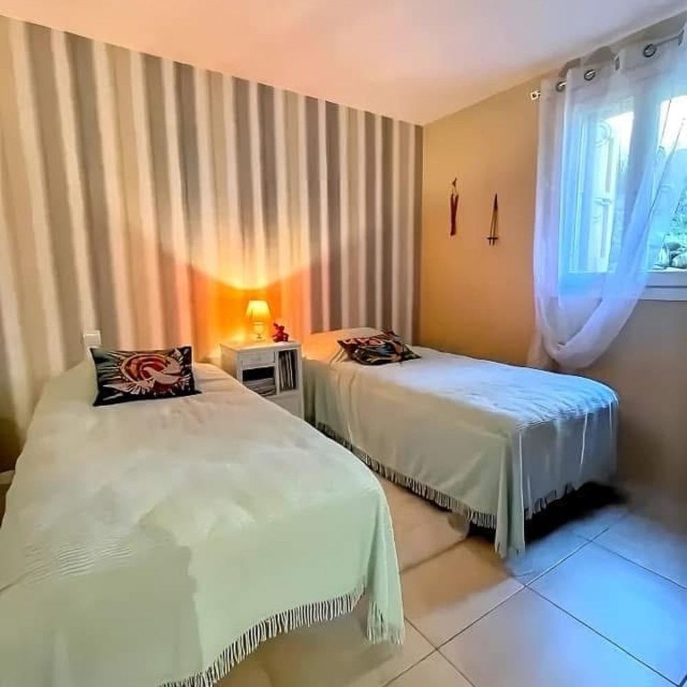 � vendre  Maison Les Angles (66210)