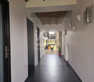  Maison � vendre 8 pi�ces 395 m�