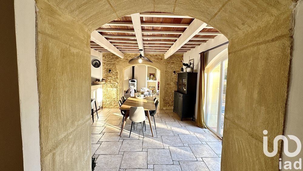 � vendre  Maison Uchaux (84100)