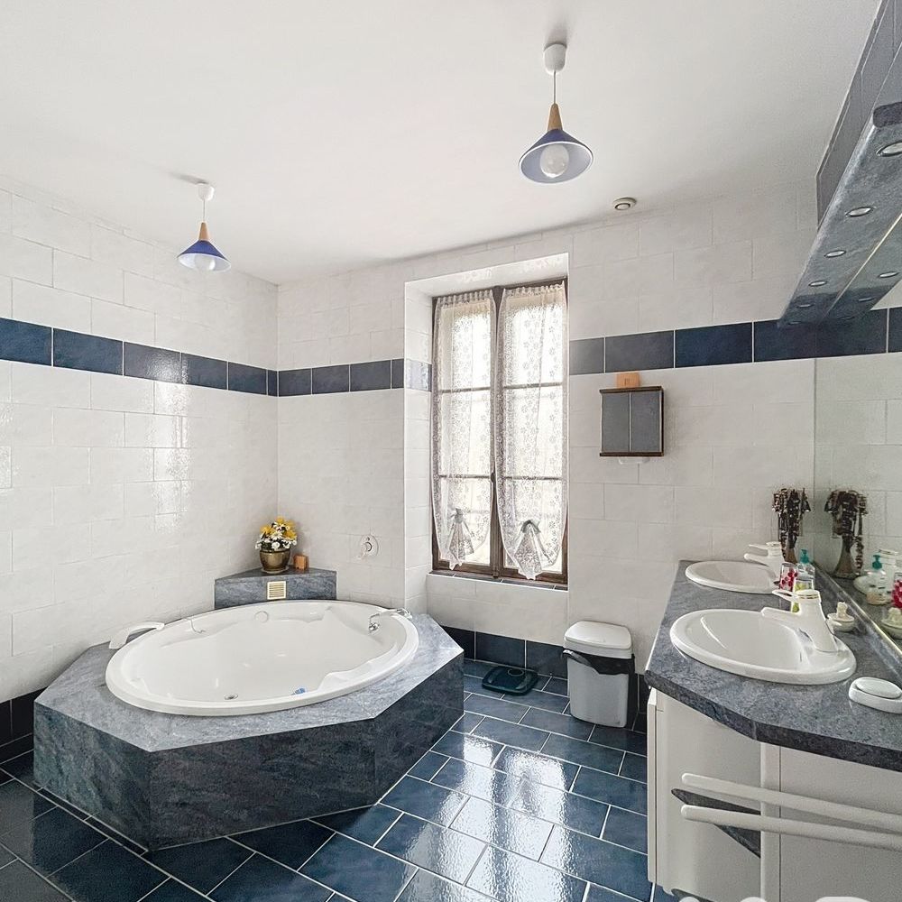 � vendre  Maison Chailly-en-Bi�re (77930)