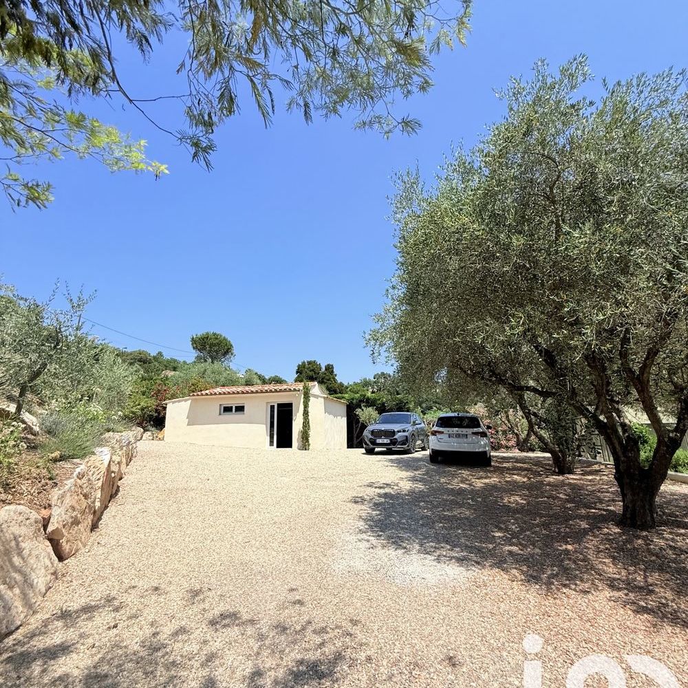 � vendre  Maison Les Adrets-de-l'Est�rel (83600)