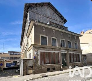  Immeuble � vendre 2600 m�