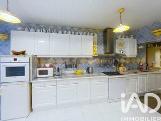  Maison � vendre 8 pi�ces 280 m�