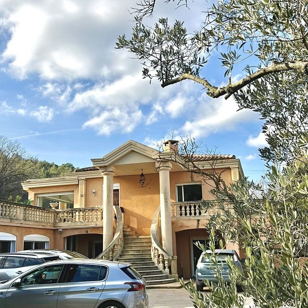 � vendre  Villa Gardanne (13120)