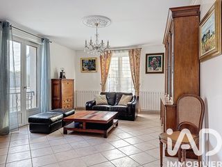  Maison � vendre 10 pi�ces 215 m�