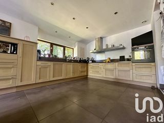  Maison � vendre 8 pi�ces 209 m�