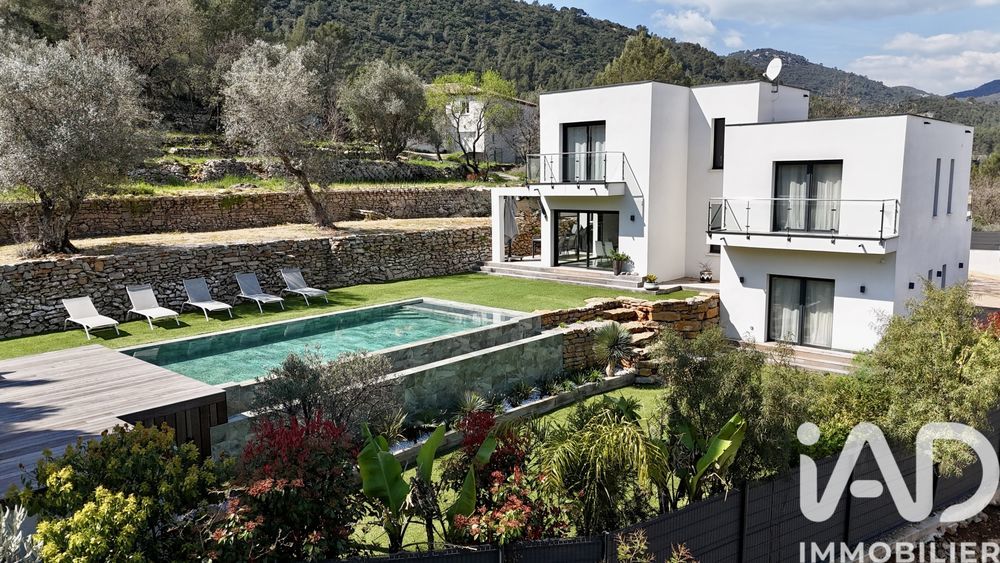 � vendre  Villa Solli�s-Toucas (83210)