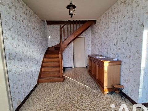   Vente Maison de village 5 pi�ces Maison - 5 pi�ce(s) - 177 m�