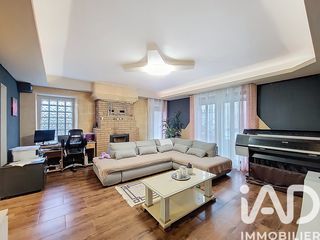  Maison � vendre 8 pi�ces 217 m�