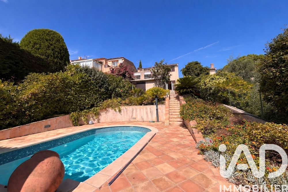 � vendre  Maison Sainte-Maxime (83120)