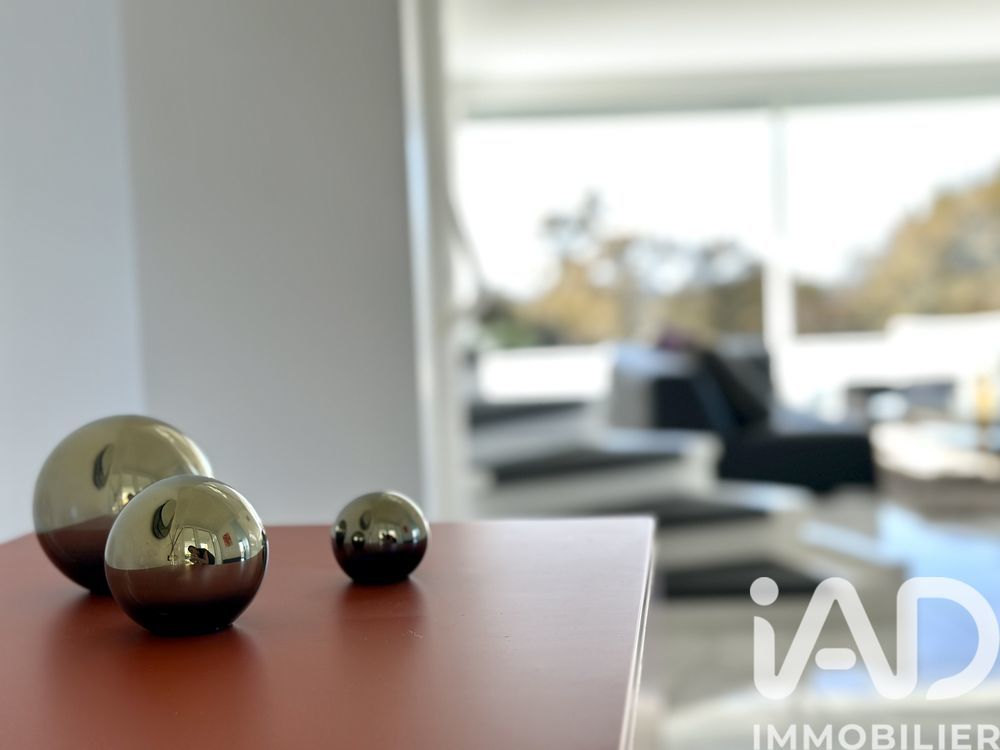 � vendre  Villa Saint-Loubouer (40320)