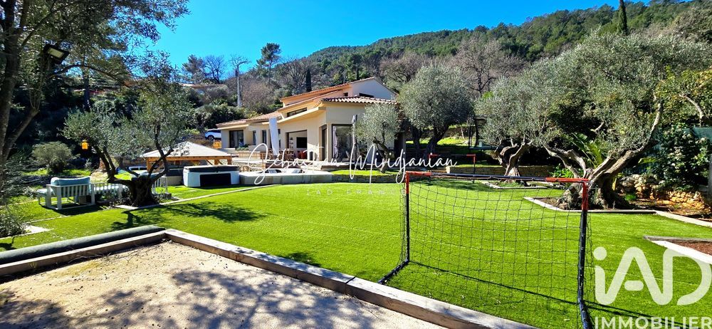 � vendre  Villa Solli�s-Ville (83210)