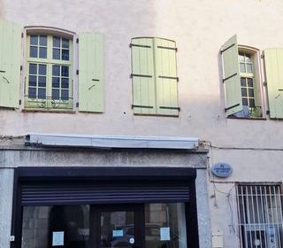  Immeuble � vendre 238 m�