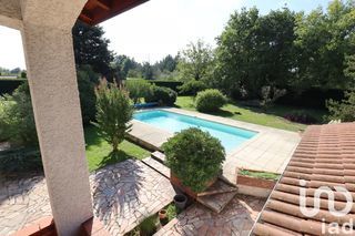  Maison � vendre 6 pi�ces 242 m�