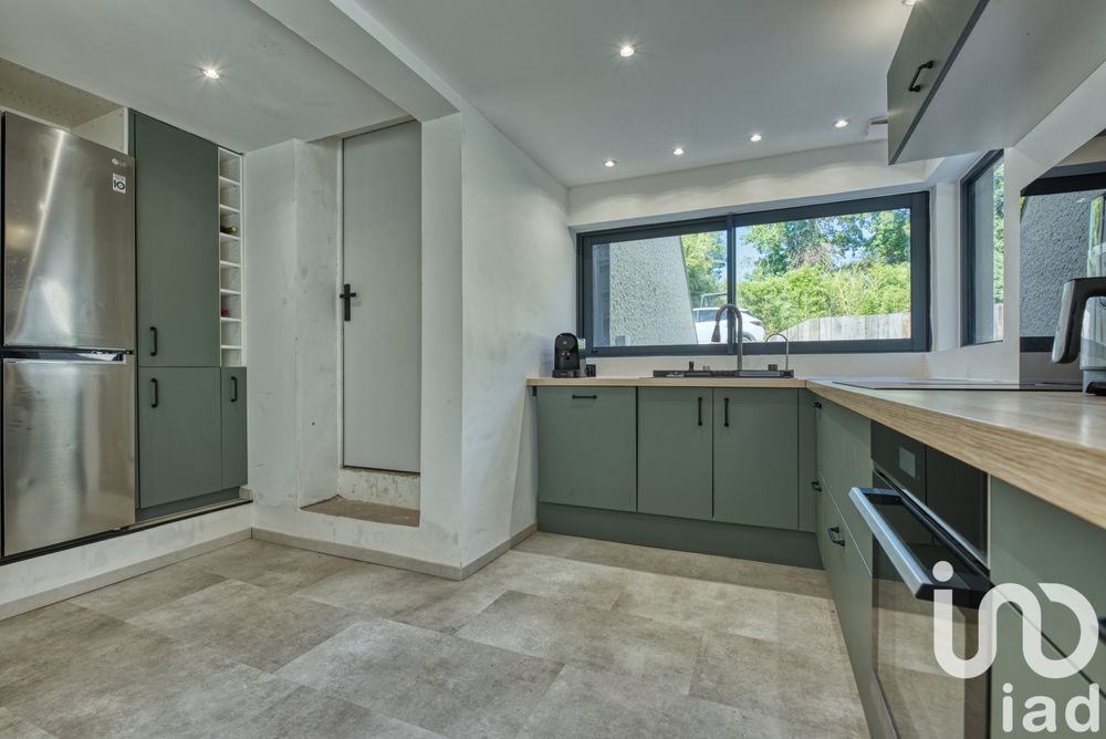 � vendre  Villa Carignan-de-Bordeaux (33360)